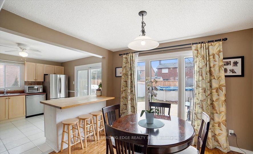 Additional image 6 of Main and Sec-618 Beckworth Square, Pickering, ON, L1V 3K4