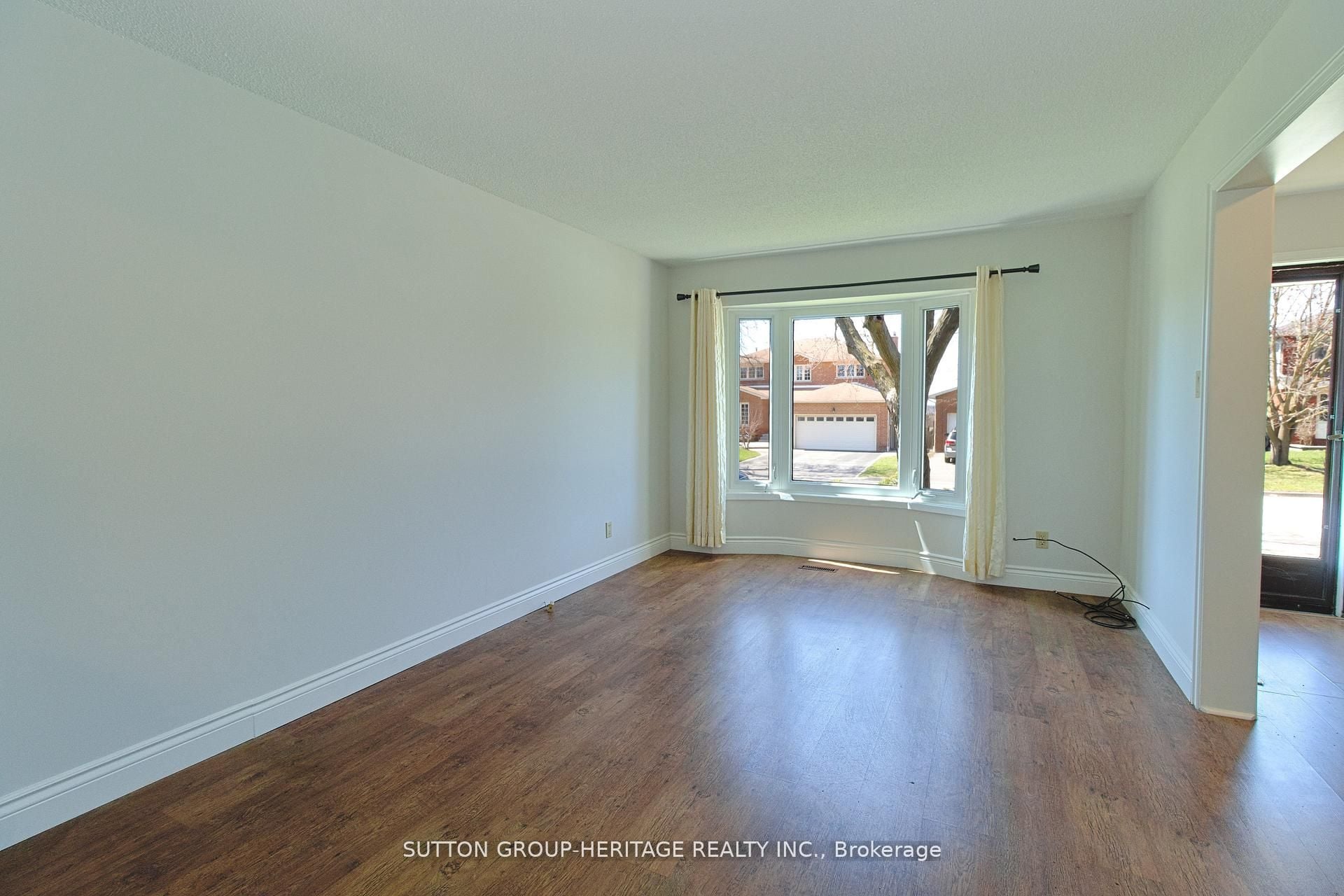 159 Melissa Crescent, Whitby, ON, L1N 8G6 photo 2