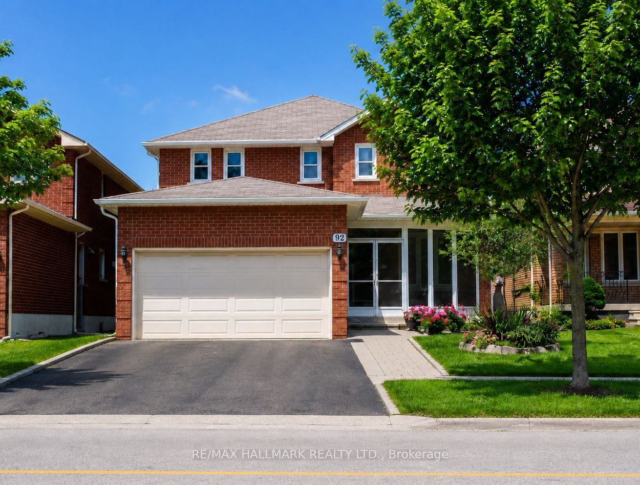 92 Weldrick Road E, Richmond Hill, ON, L4C 8T7