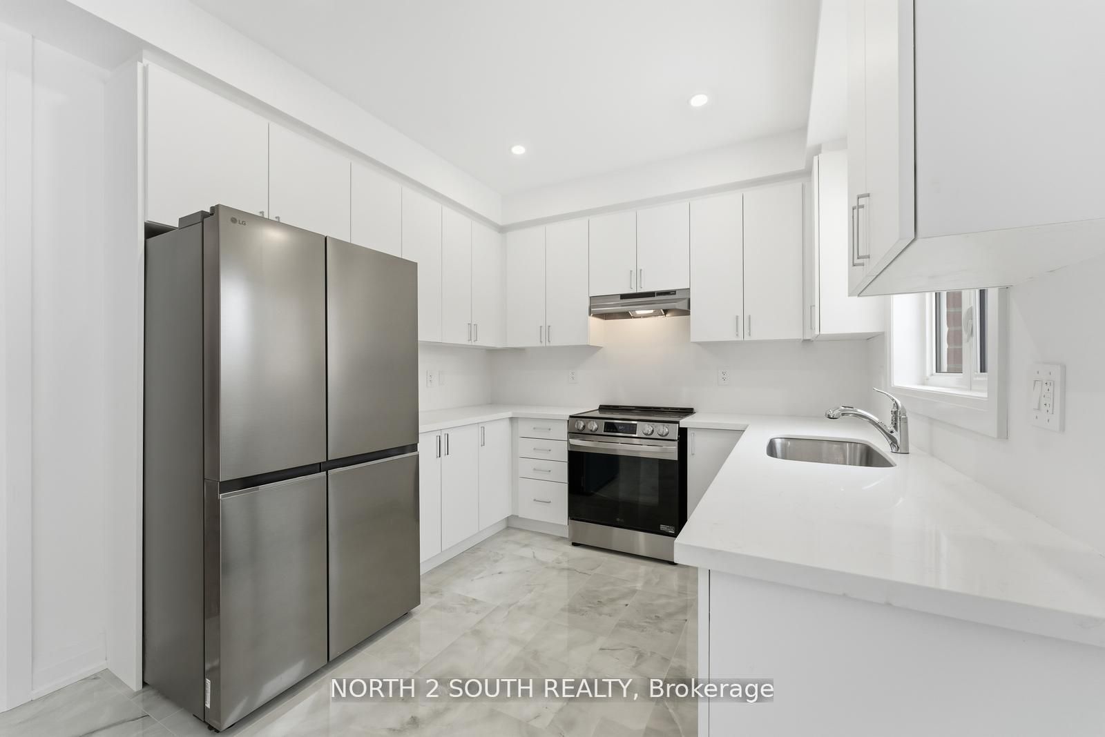 30 Virro Court, Vaughan, ON, L4H 5G5