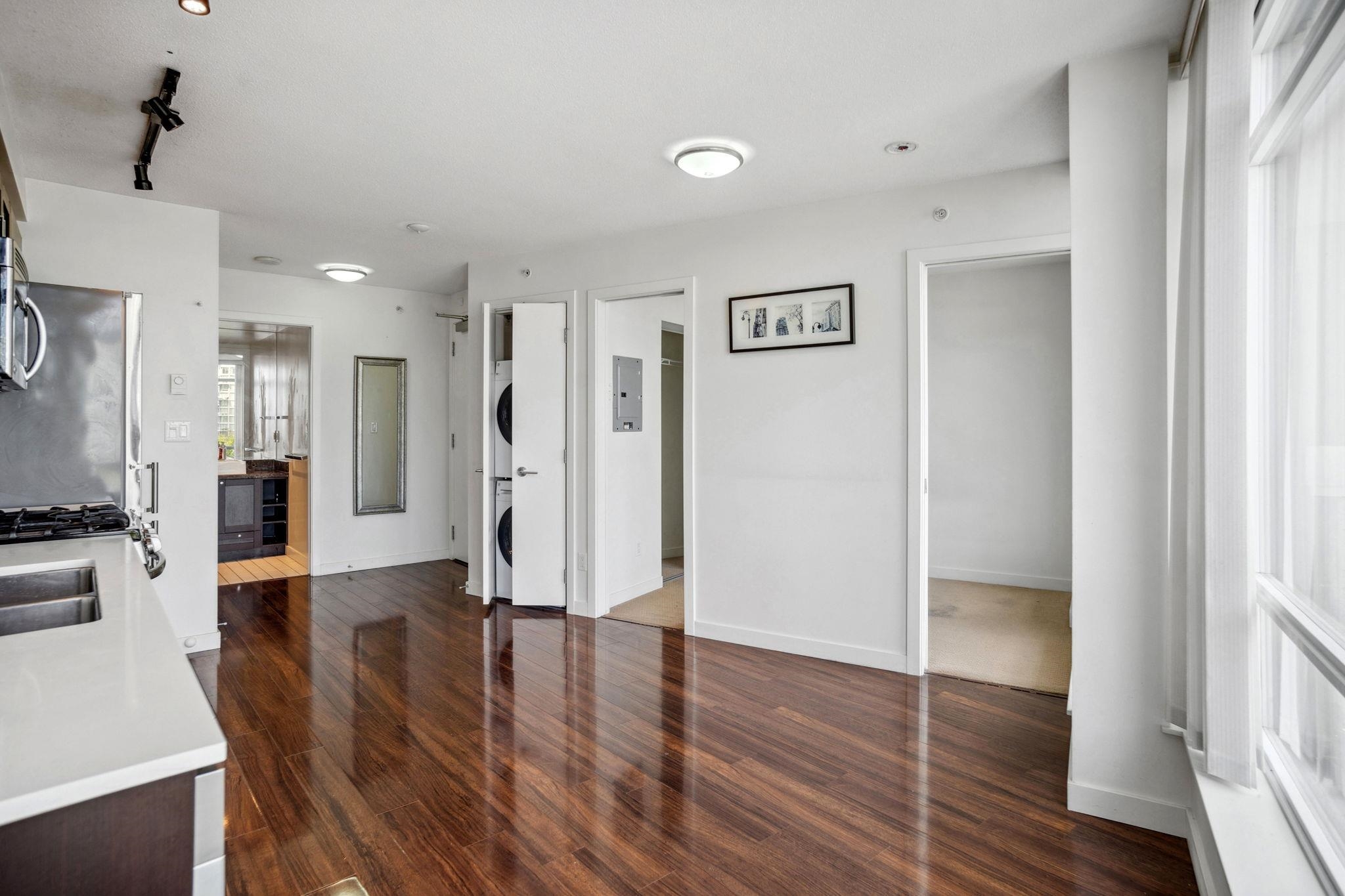 Additional image 3 of 810-4815 Eldorado Mews, Vancouver, BC, V5R 0B2
