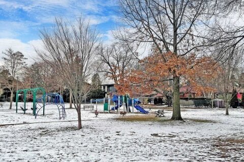 Additional image 8 of Main-8 Airley Crescent, Toronto, ON, M4J 4H6