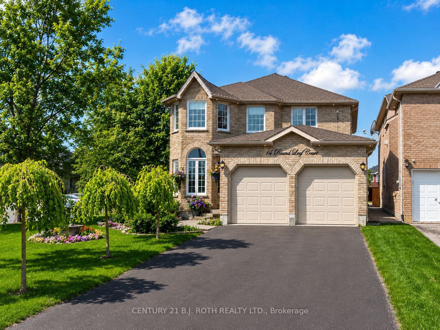 14 Round Leaf Court, Barrie, ON, L4N 9N3 photo 2