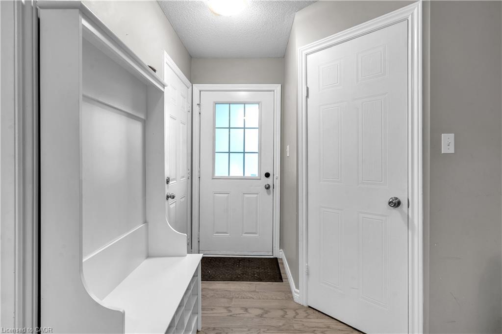 1630 Benjamin Drive, London, ON, N5V 5K1 photo 5