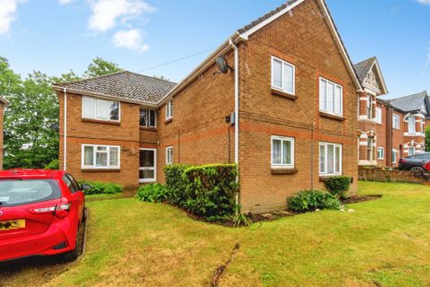 Lawn Road, Southampton SO17