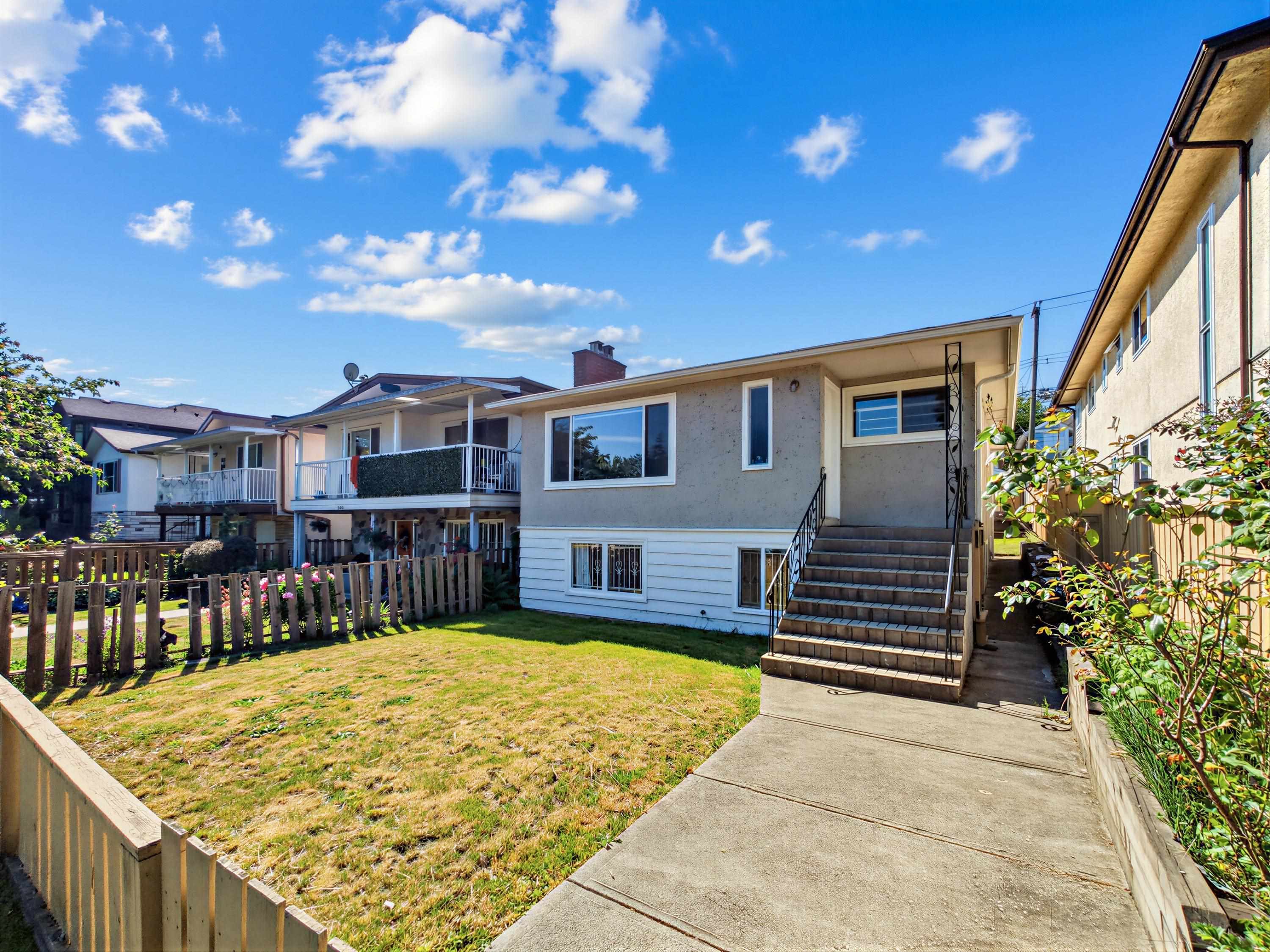 2514 27th Avenue E, Vancouver, BC, V5R 1N1