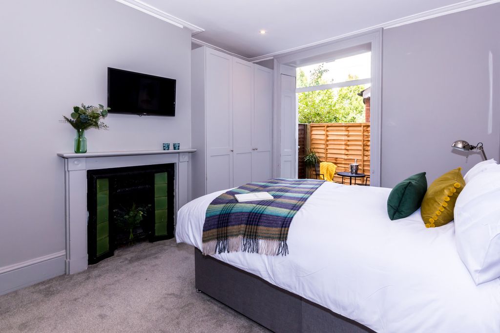 Additional image 9 of 6 bed semi-detached house for saleLondon Road, Reading RG1