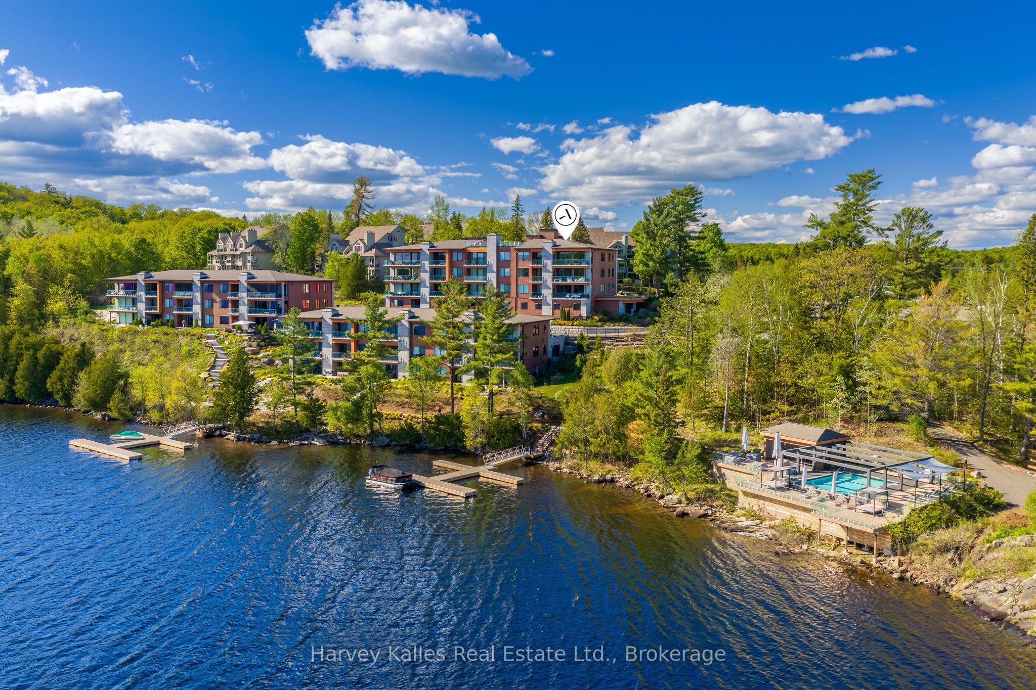 211-727 Grandview Drive, Huntsville, ON, P1H 1B2