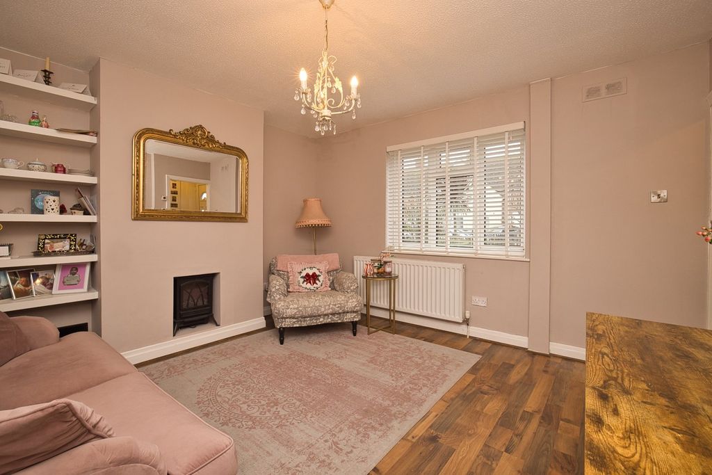 Additional image 2 of 3 bed semi-detached house for salePrestedge Avenue, Ramsgate, Kent CT11