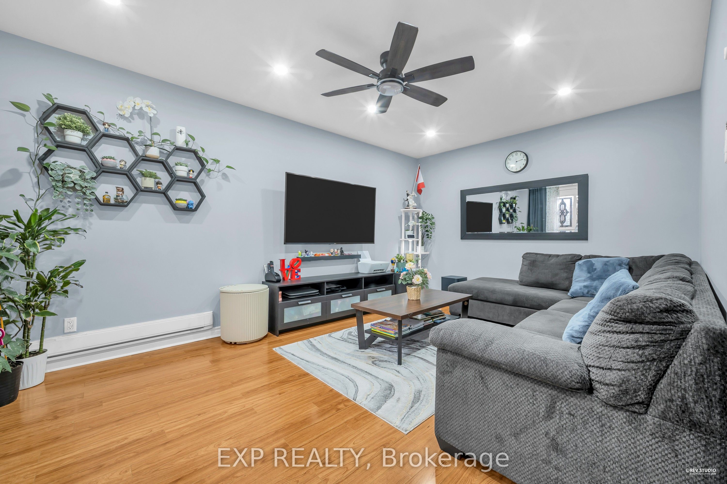 106-16 London Green Court, Toronto, ON, M3N 1K2 photo 5