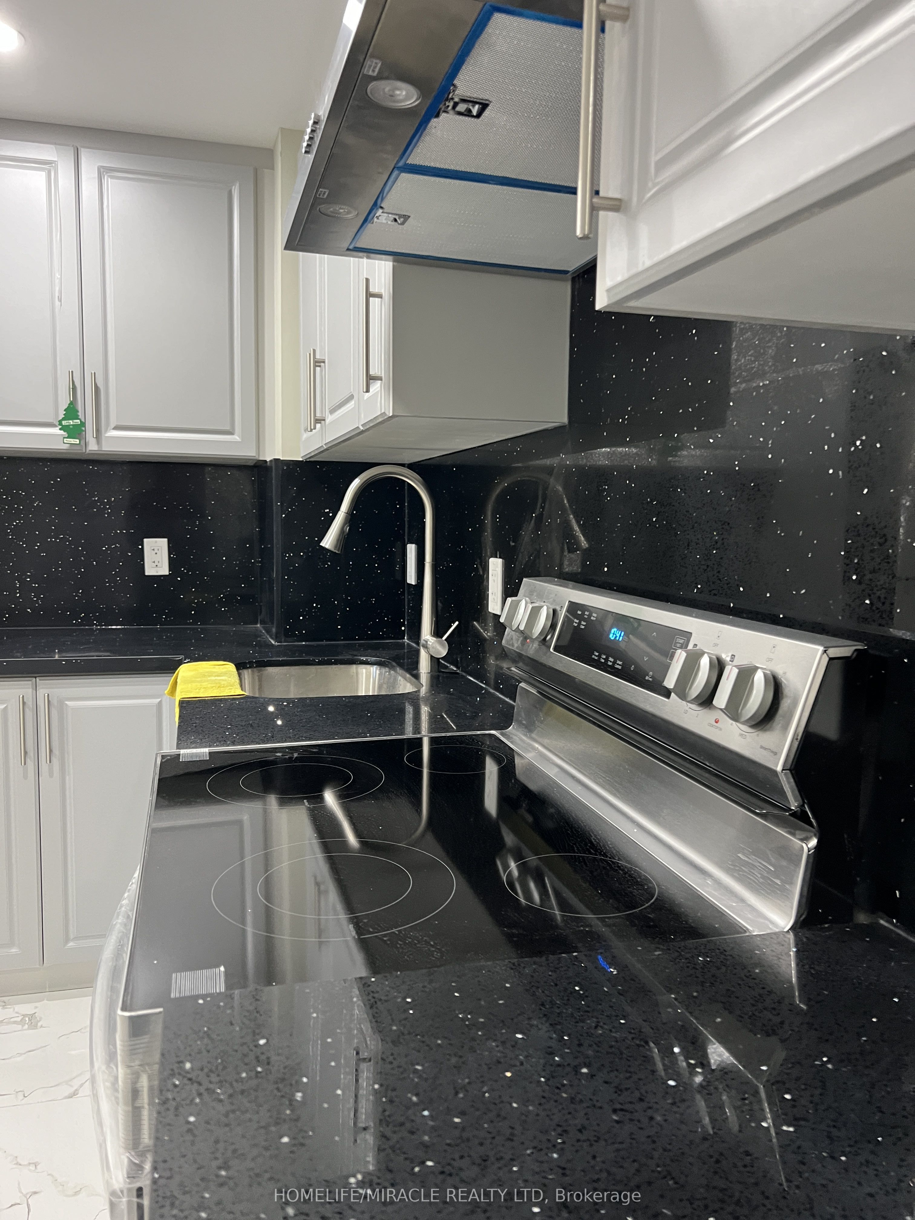 Additional image 4 of 3021 Hollyberry Trail, Pickering, ON, L0H 1J0