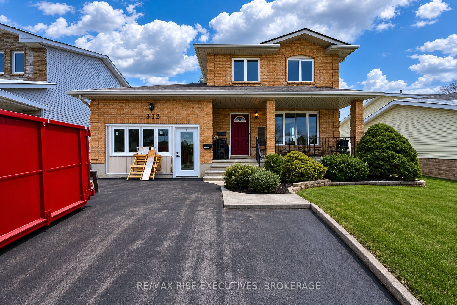 2-312 Waterloo Drive, Kingston, ON, K7M 8P3