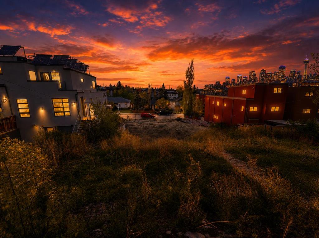 1933 28 Avenue SW, Calgary, AB, T2T 1K2