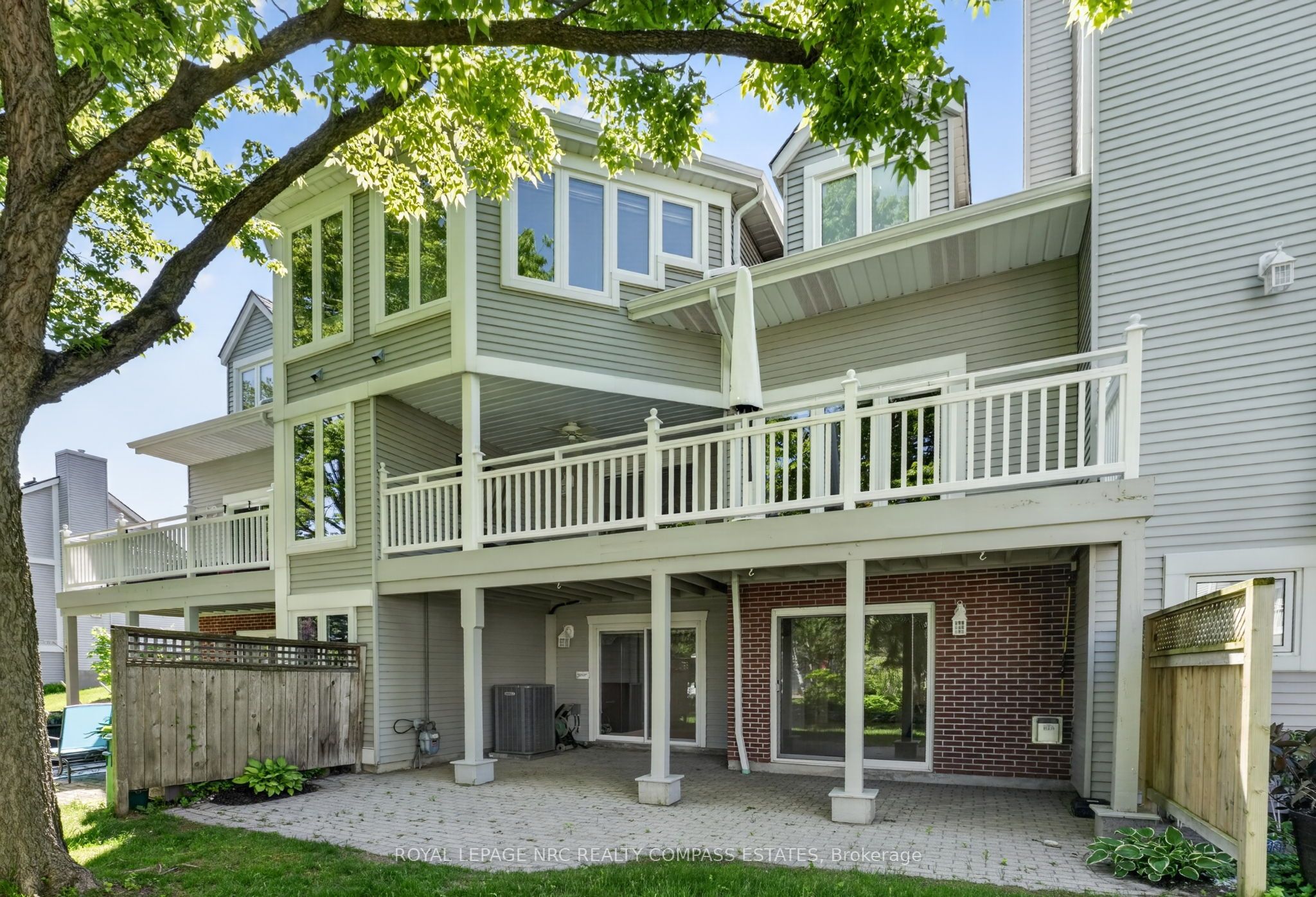 Unit 15-1 Lakeside Drive, St. Catharines, ON, L2M 1P3