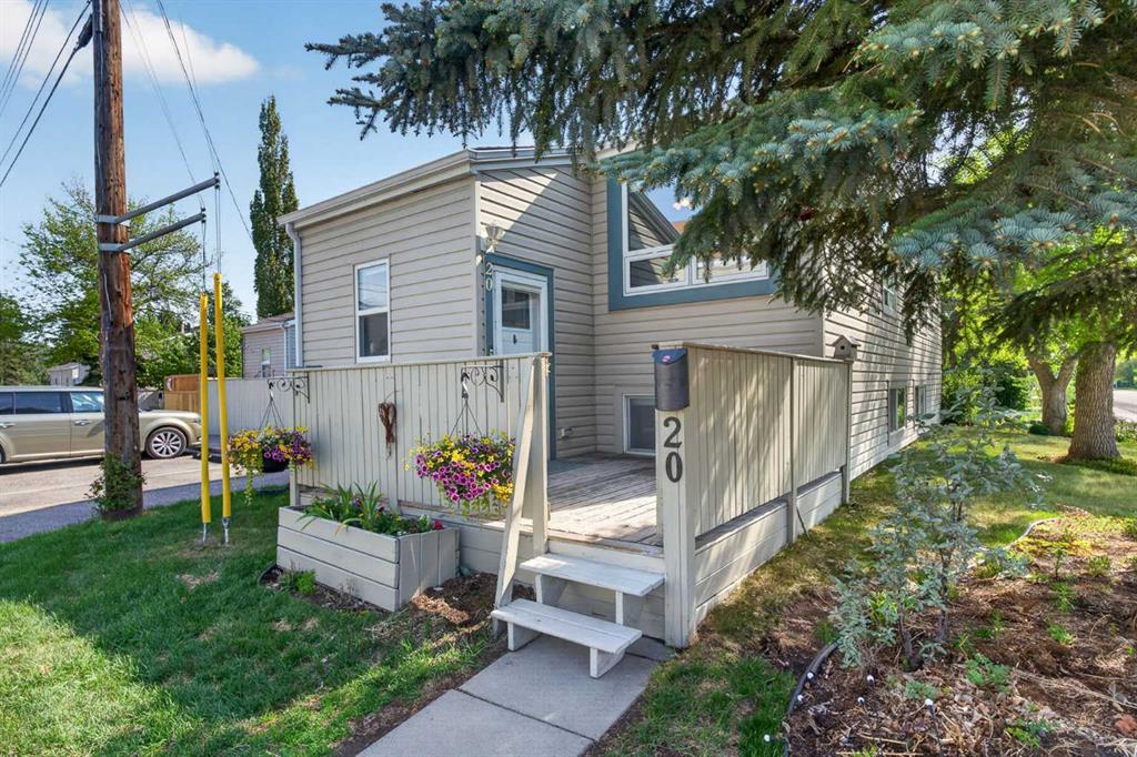 20-8544 48 Avenue NW, Calgary, AB, T3B 2A6