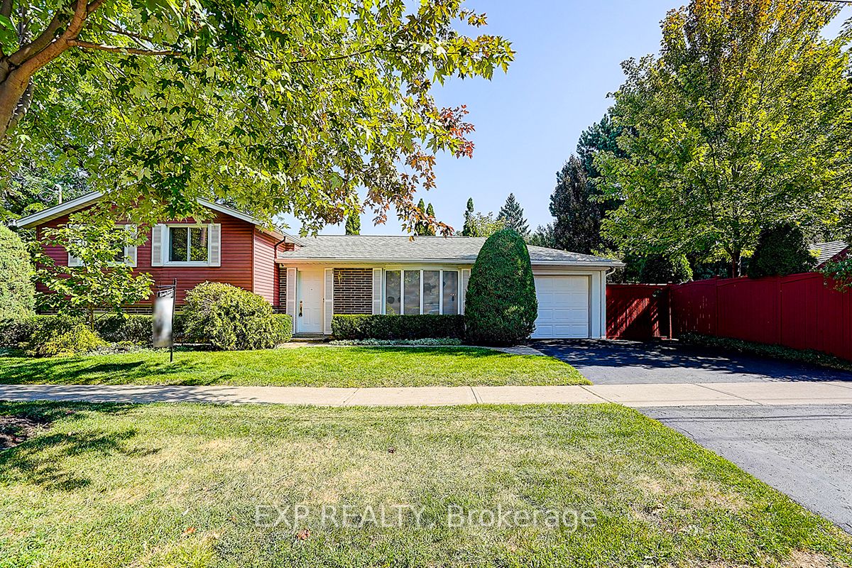 62 Kempsell Crescent, Toronto, ON, M2J 2Z7