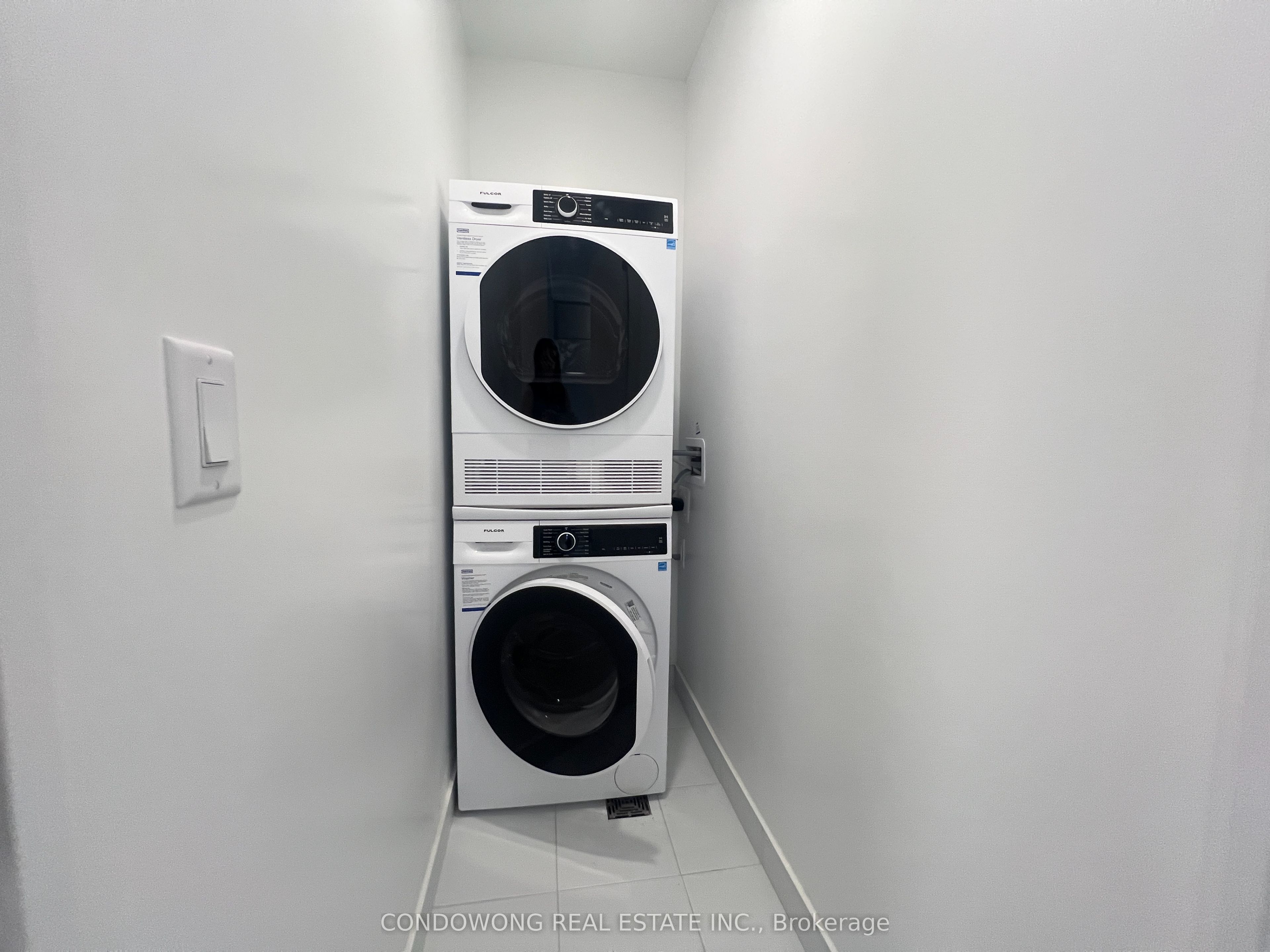 Additional image 5 of 3209-180 Front Street E, Toronto, ON, M5A 0A9