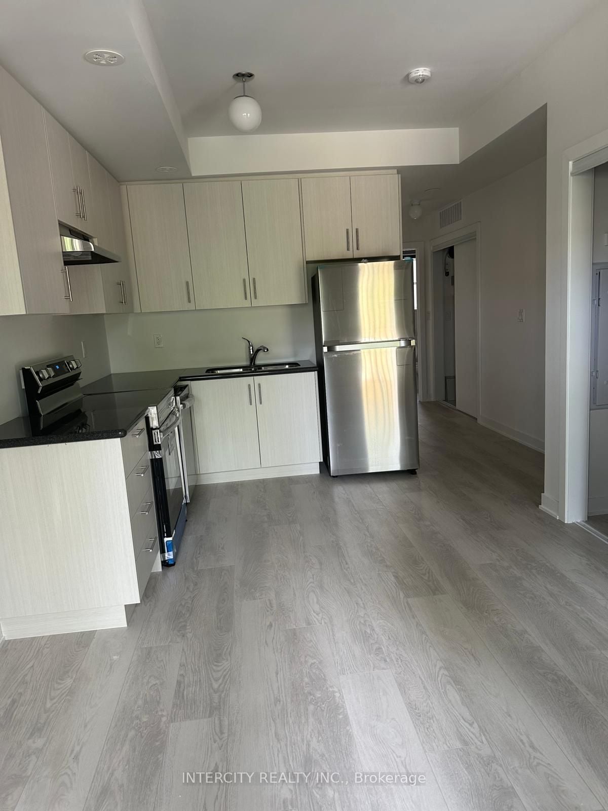 209-103-15100 Yonge Street, Aurora, ON, L4G 4C8 photo 5