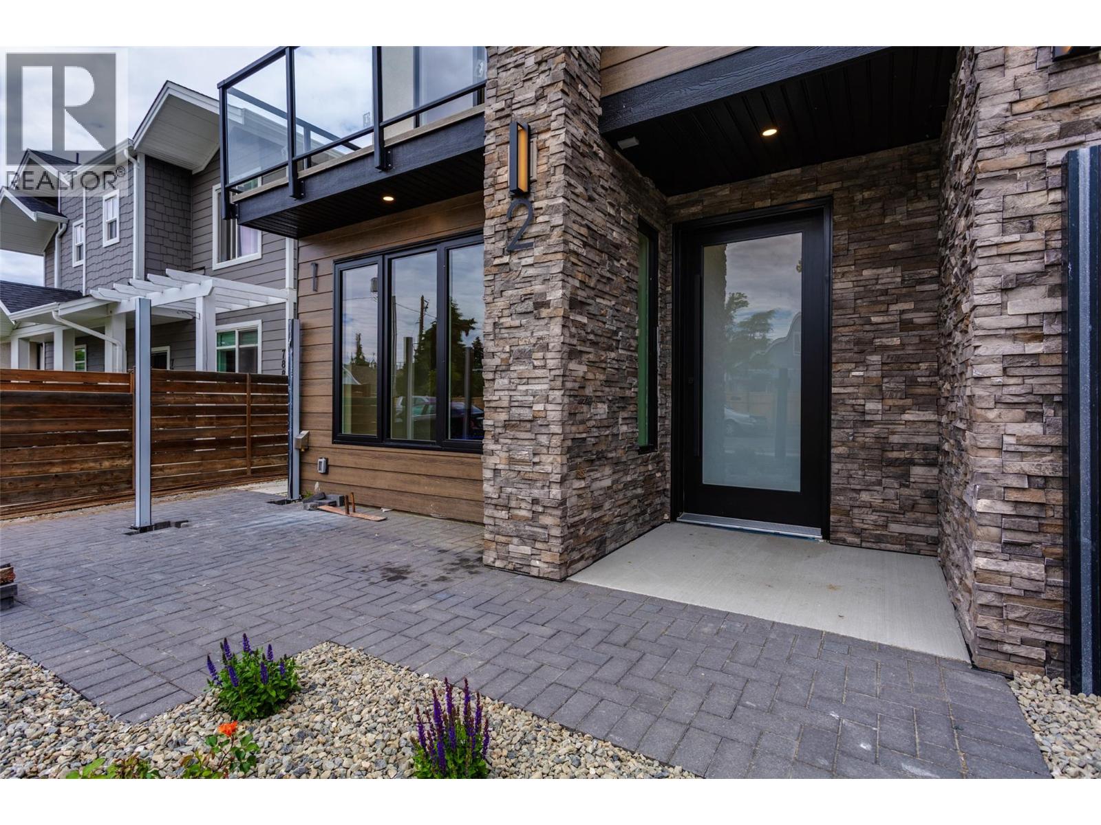 Additional image 4 of 2-796 Glenwood Avenue, Kelowna, BC, V1Y5M5