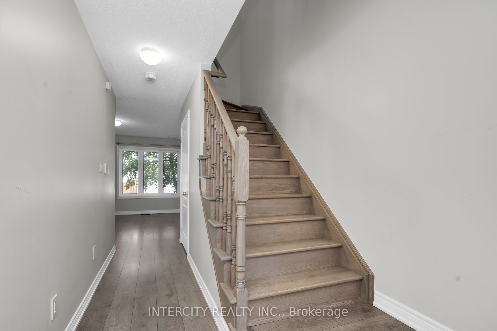 Additional image 4 of 14 Rabbit Run Way, Brampton, ON, L6Z 0J2