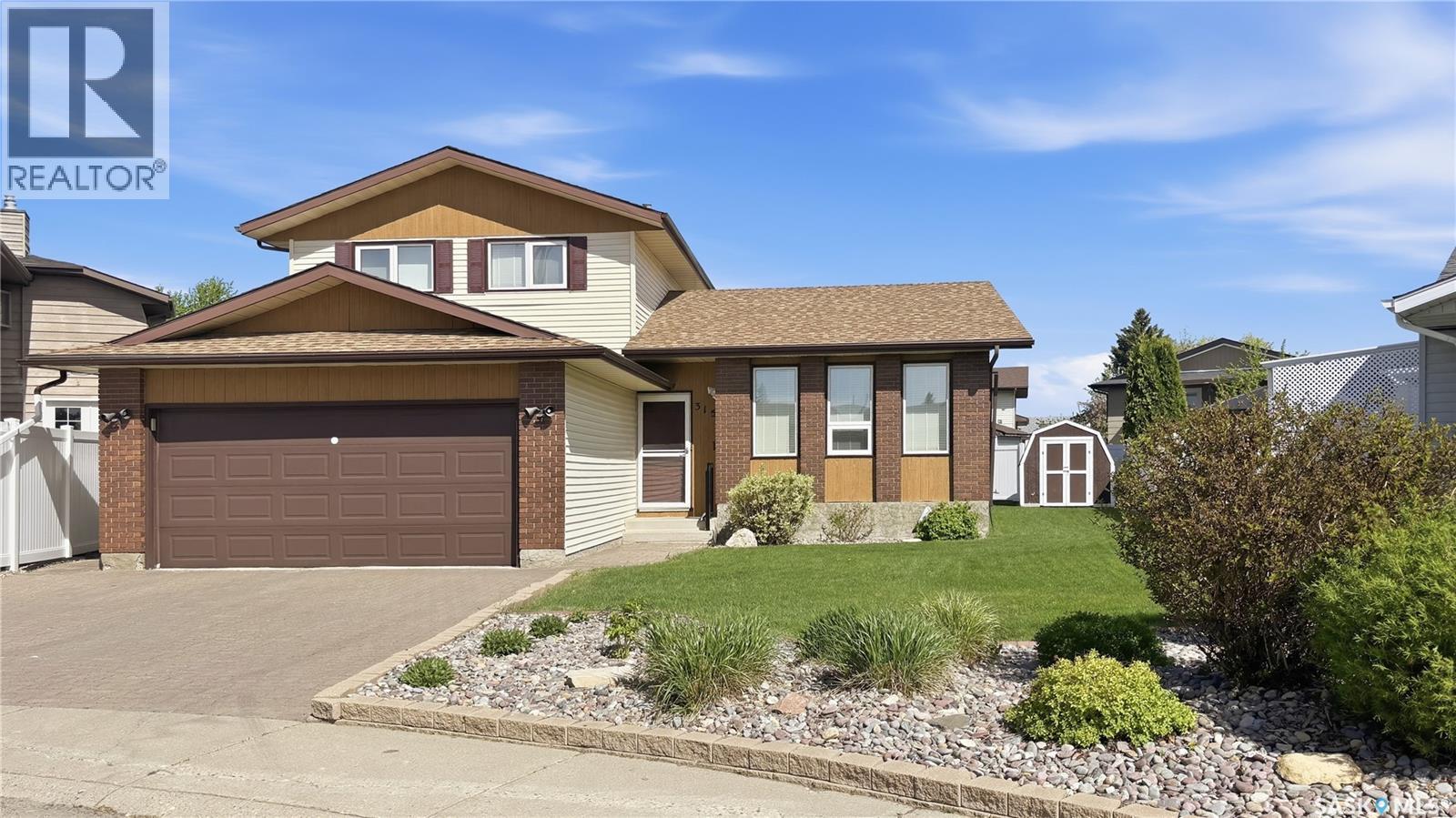 315 Smith Place, Saskatoon, SK, S7M5E7