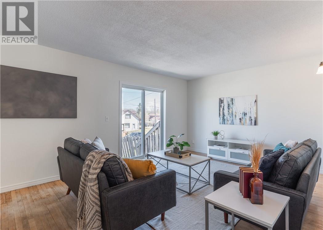 147 Walter Avenue, Sudbury, ON, P3C3B2 photo 3