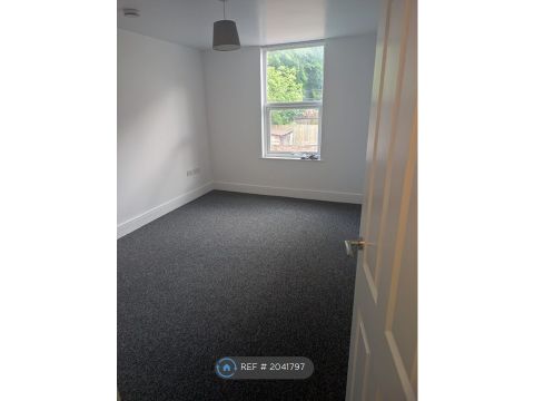 Albany Road, Coventry CV5, Studio to rent
