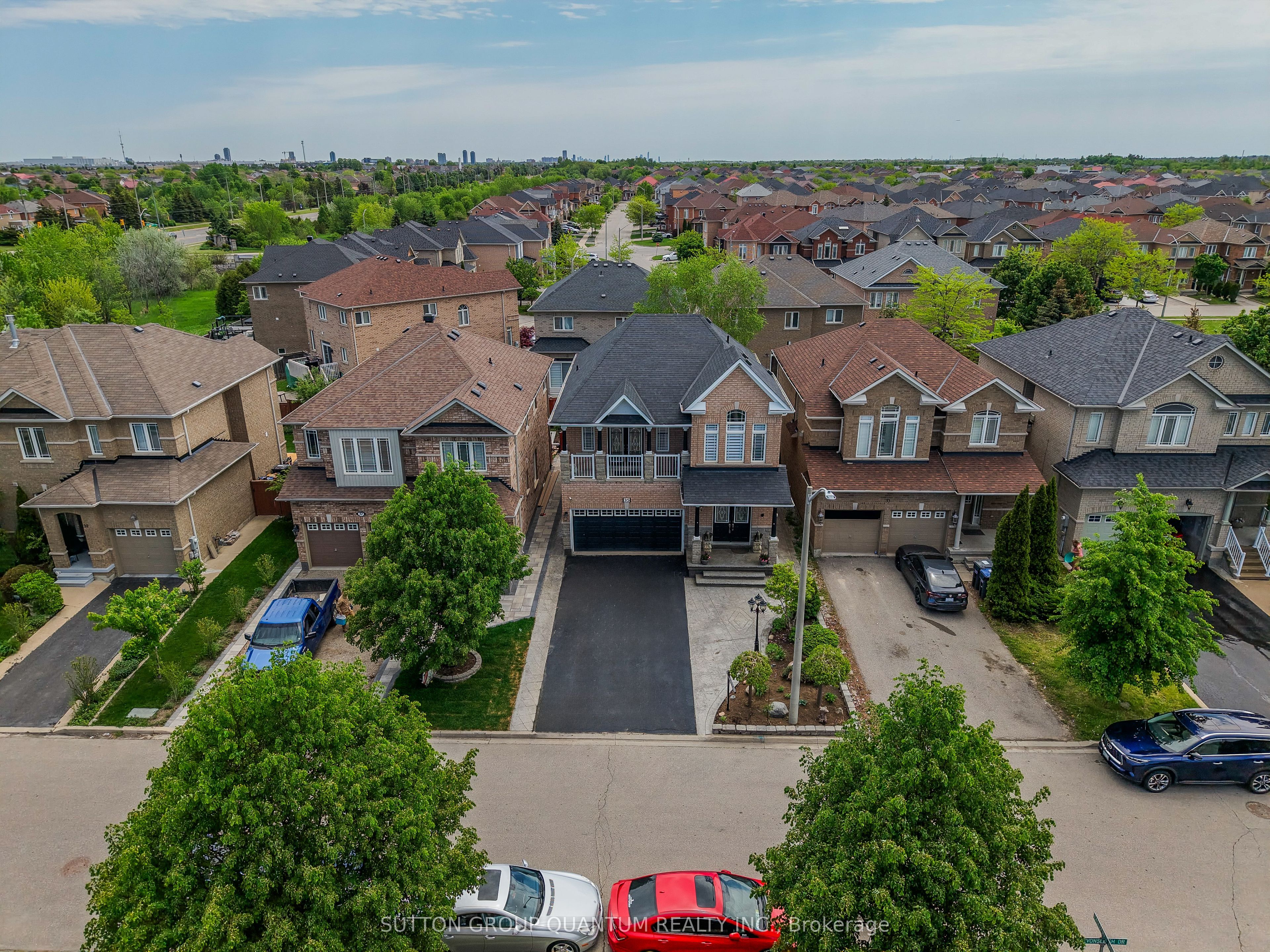 35 Devonsleigh Drive, Brampton, ON, L7A 3S3