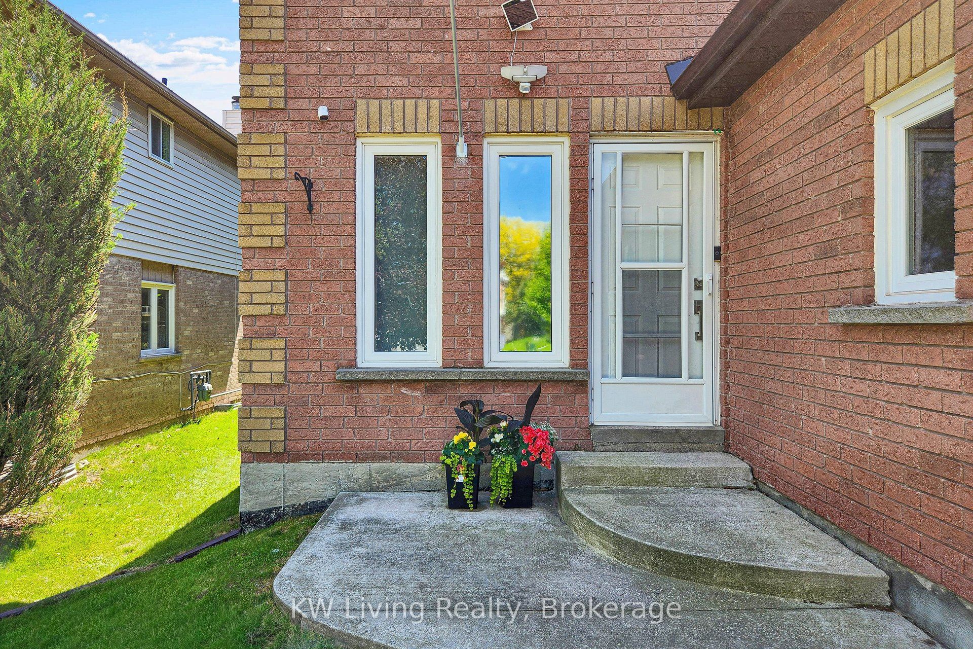 Additional image 2 of 37 Magani Avenue, Bradford West Gwillimbury, ON, L3Z 2S5