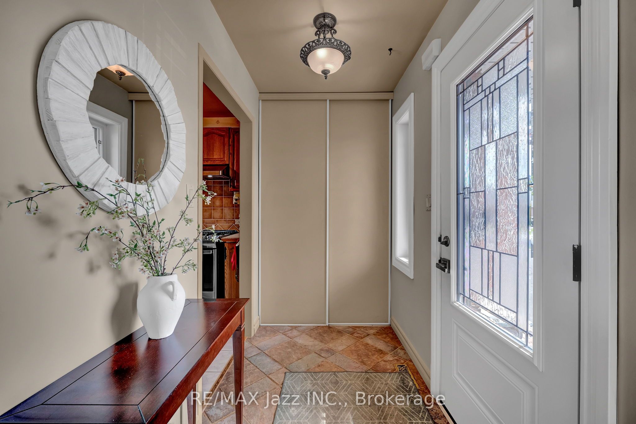 82 Mcmann Crescent, Clarington, ON, L1E 2W9 photo 4