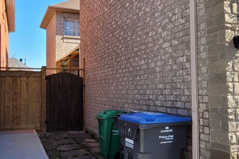 Additional image 8 of 377 Turnberry Crescent, Mississauga, ON, L4Z 3W3