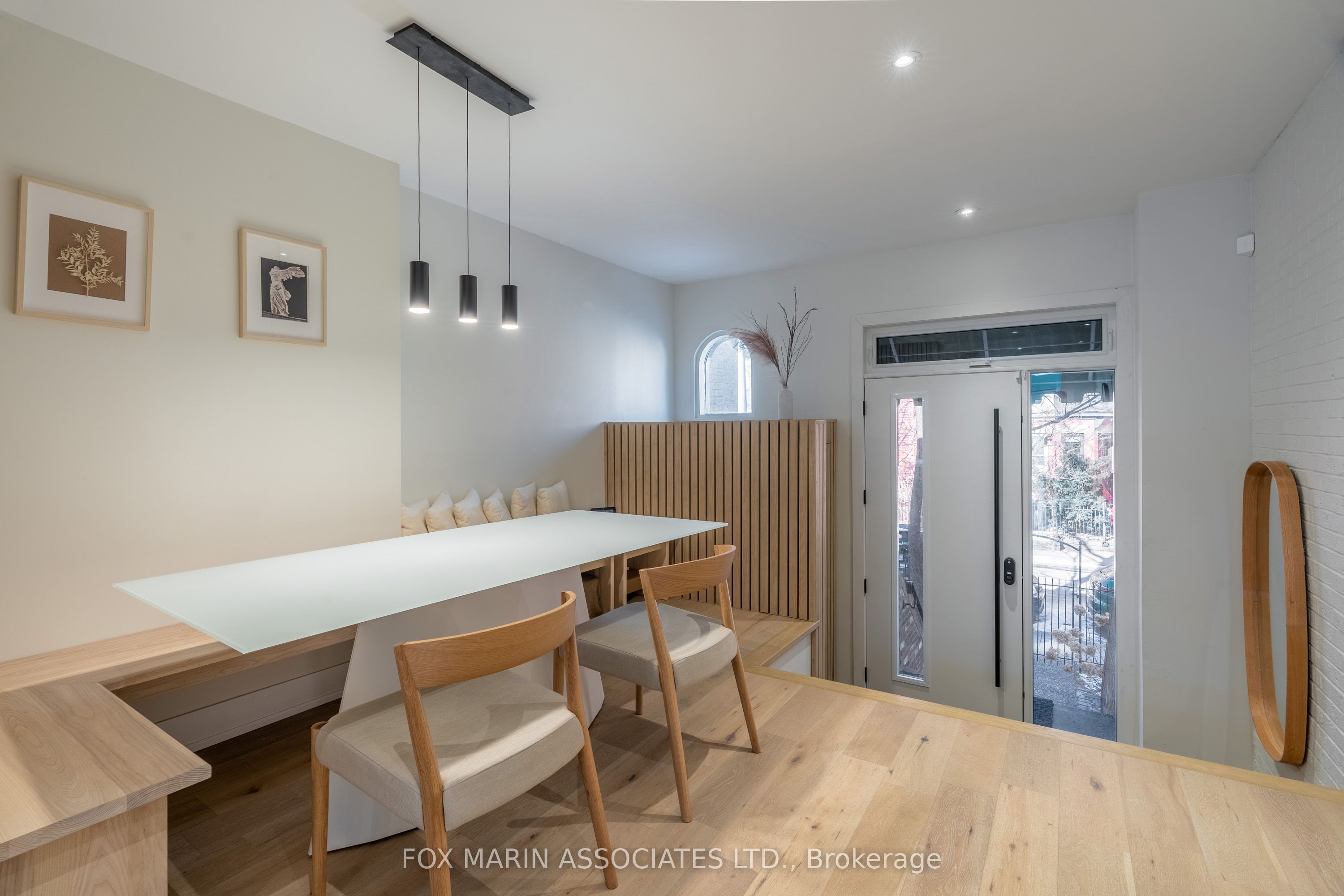 61 Mcgill Street, Toronto, ON, M5B 1H3 photo 2