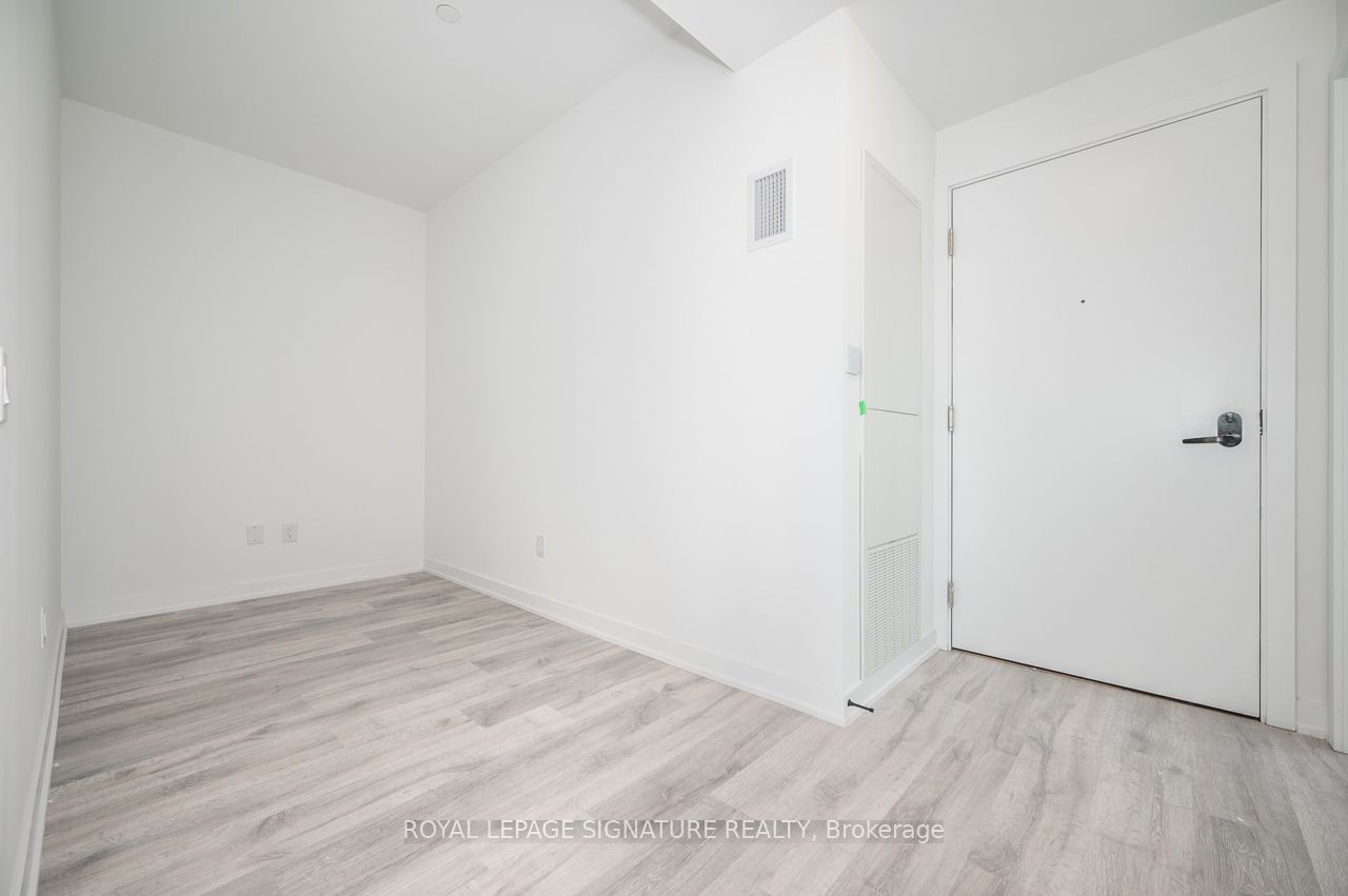 Additional image 5 of 1403-220 Missinnihe Way, Mississauga, ON, L5H 0A9