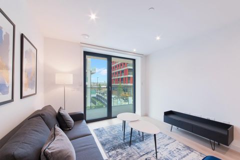 John Cabot House, Royal Wharf, London E16