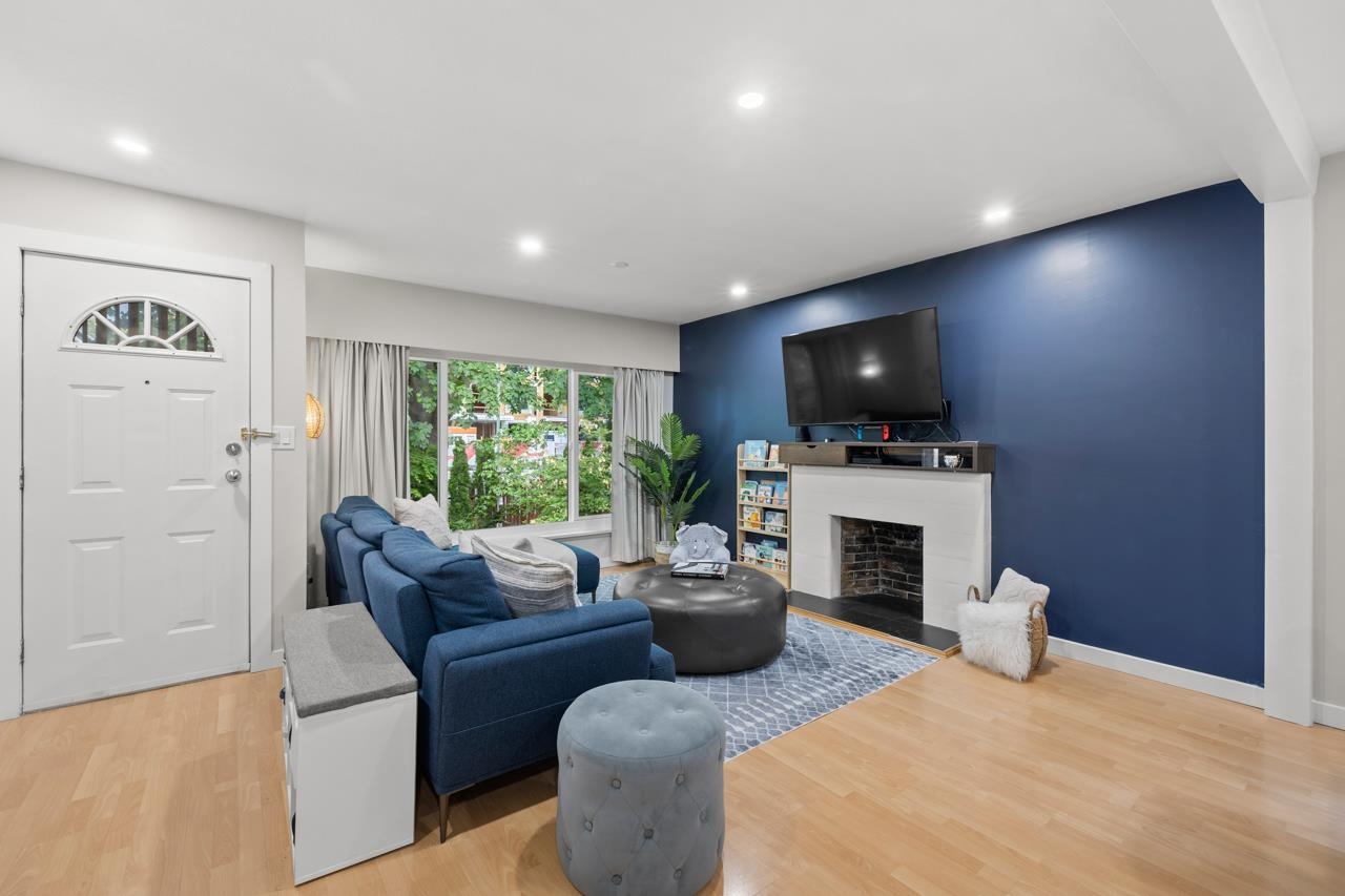 Additional image 2 of 2036 Broadway E, Vancouver, BC, V5N 1W7