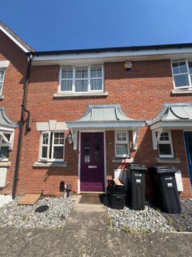 Heathside Close IG2
