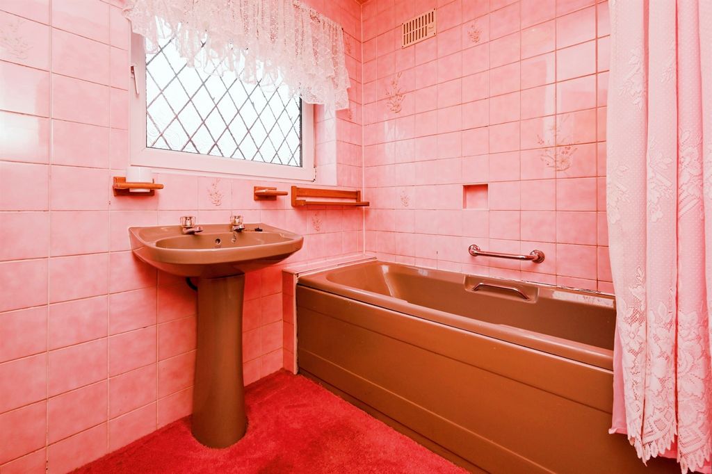 Additional image 12 of 3 bed detached house for saleSteam Mill Lane, Ripley DE5