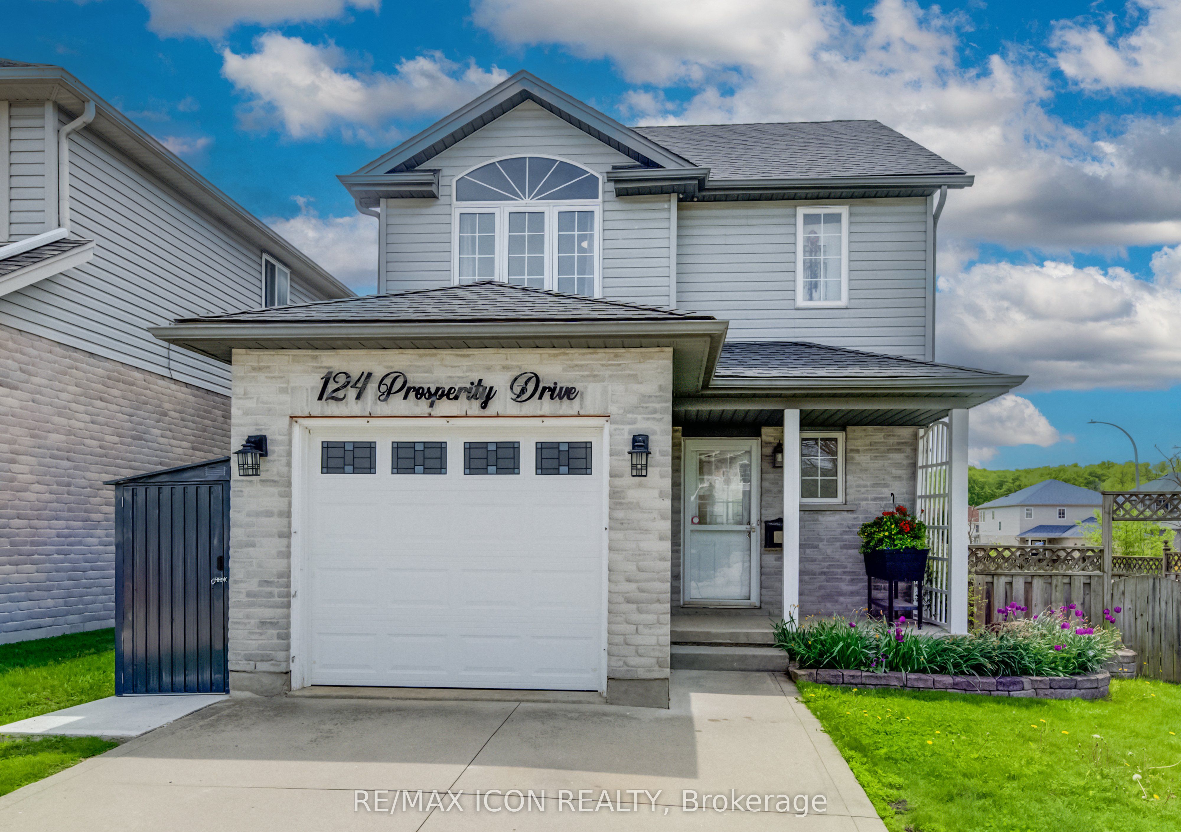 124 Prosperity Drive, Kitchener, ON, N2E 4E8