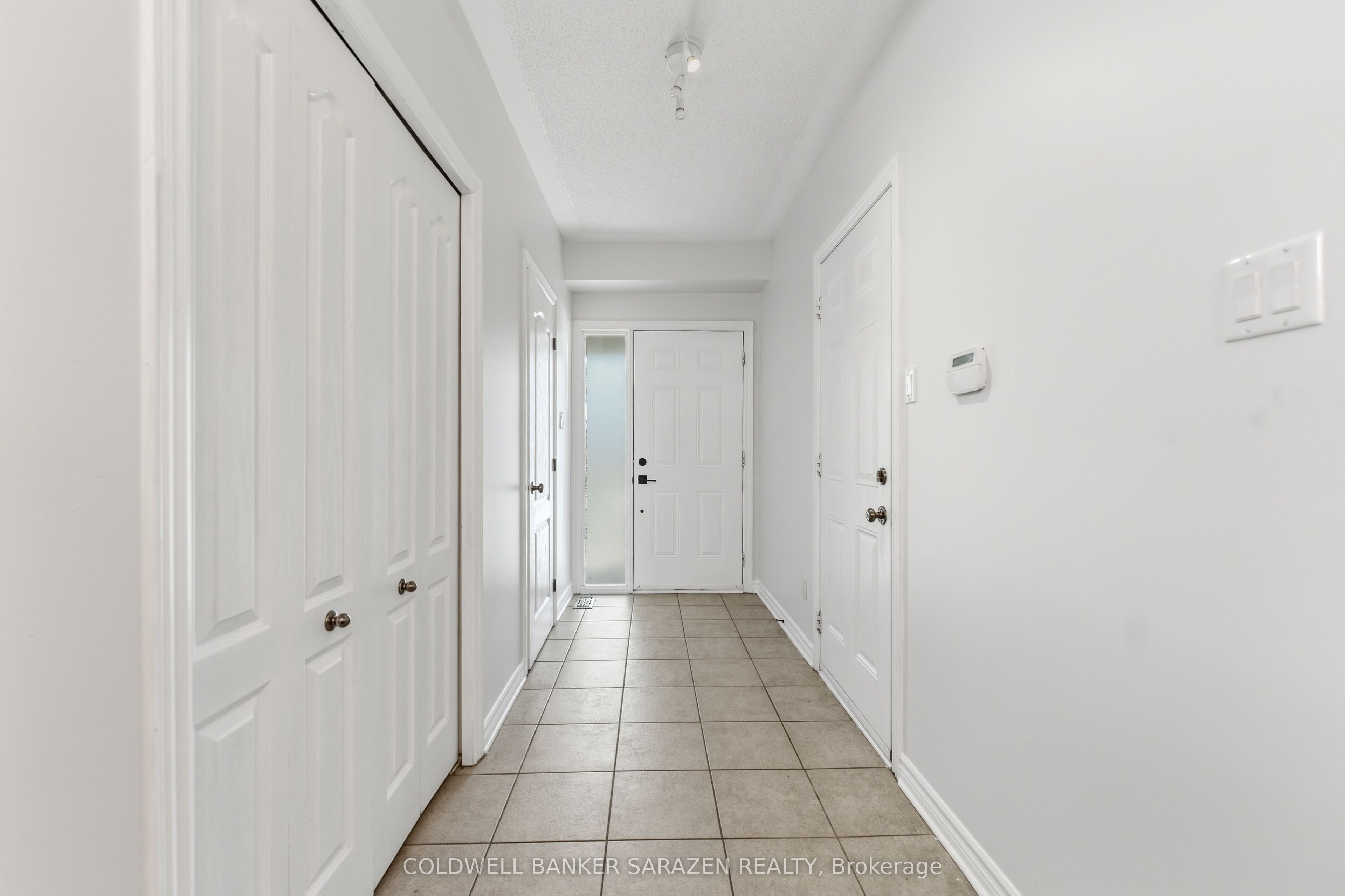342 Riversedge Crescent, Ottawa, ON, K1V 0Y6 photo 3