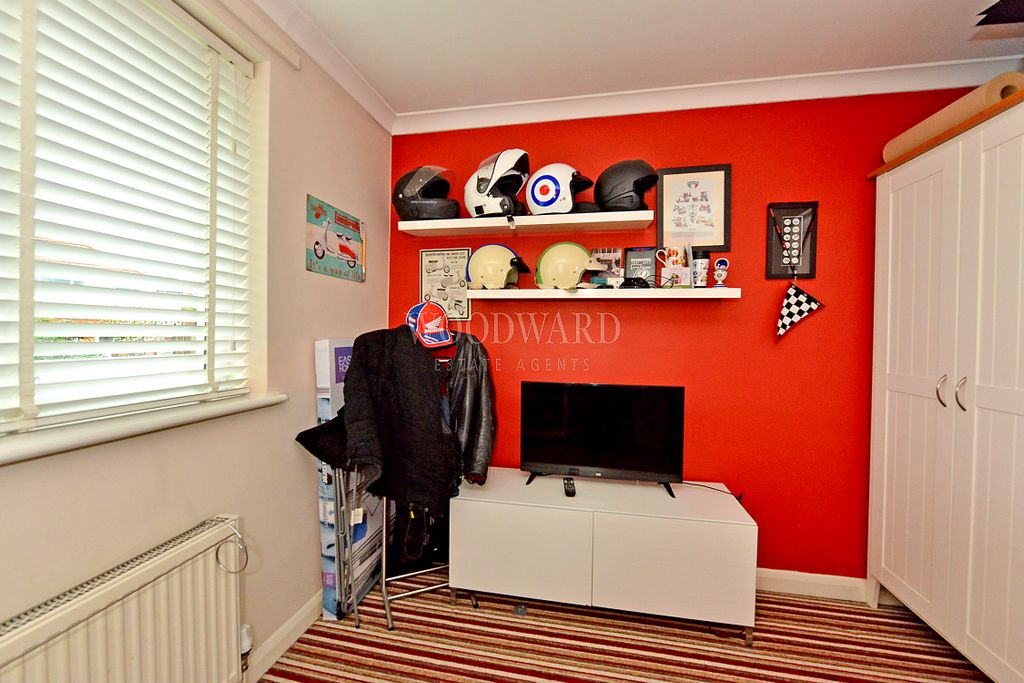 Additional image 8 of 4 bed detached house for saleClumber Close, Ripley DE5