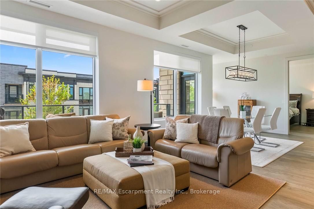 Additional image 4 of 303-123 Maurice Drive, Oakville, ON, L6K 2W6