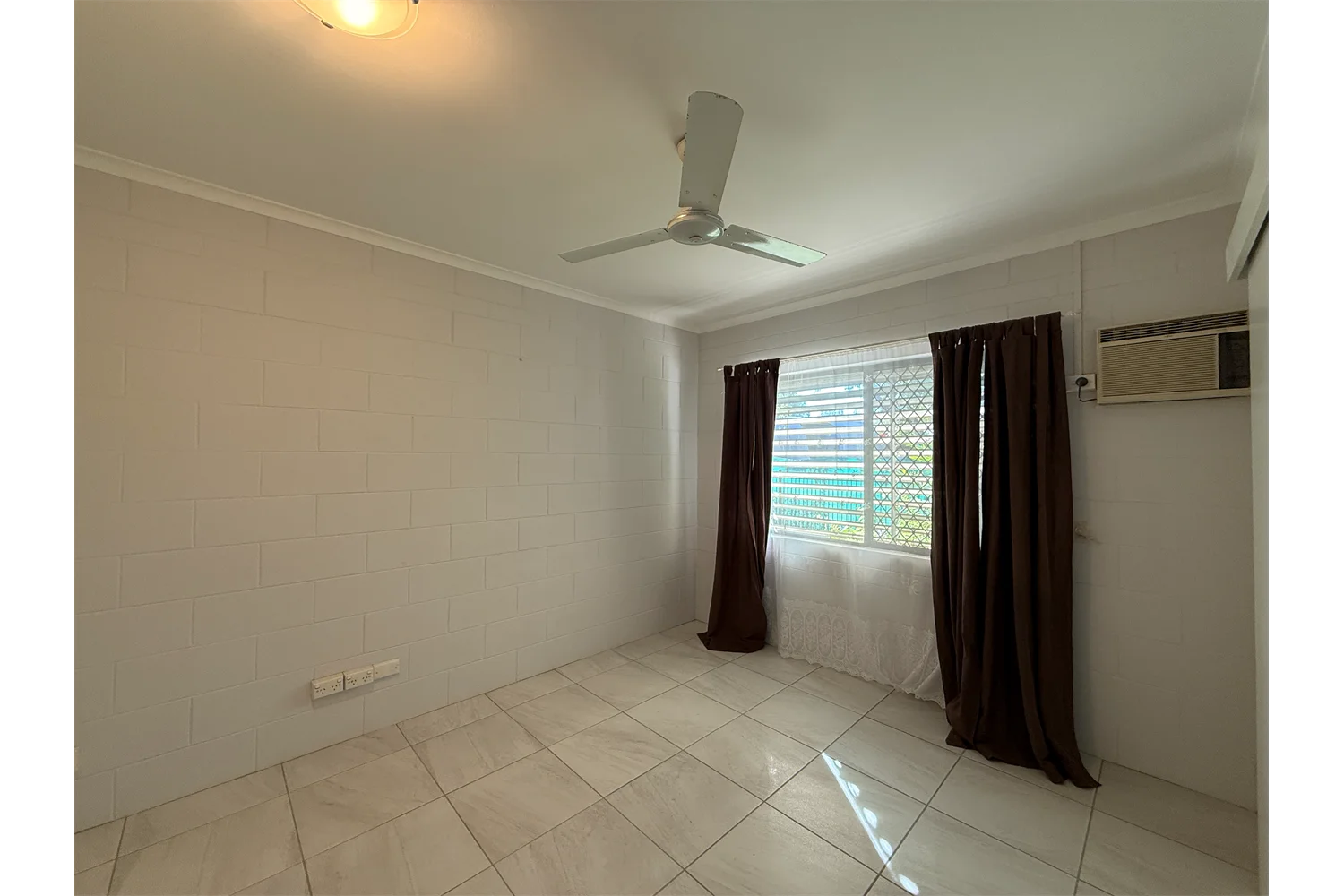 Manunda QLD 4870 photo 4