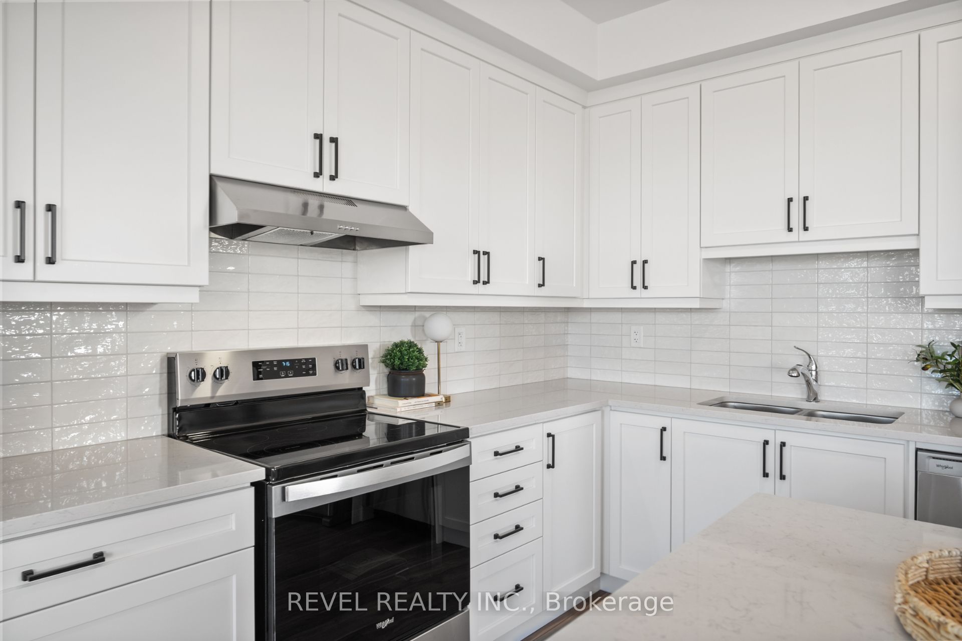 22 Varsity Drive, Brampton, ON, L7A 5M6 photo 5