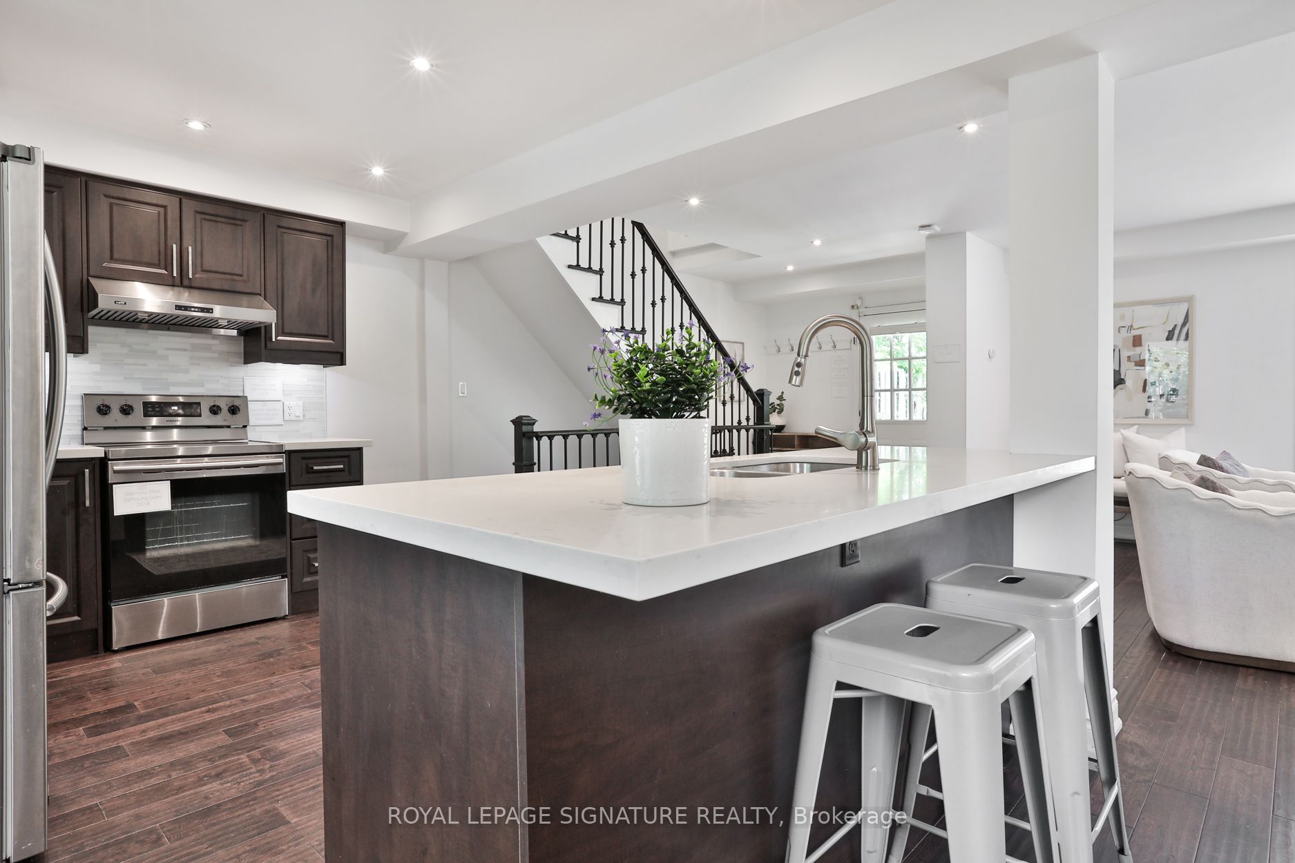 Additional image 5 of 280 Gowan Avenue, Toronto, ON, M4J 2K6