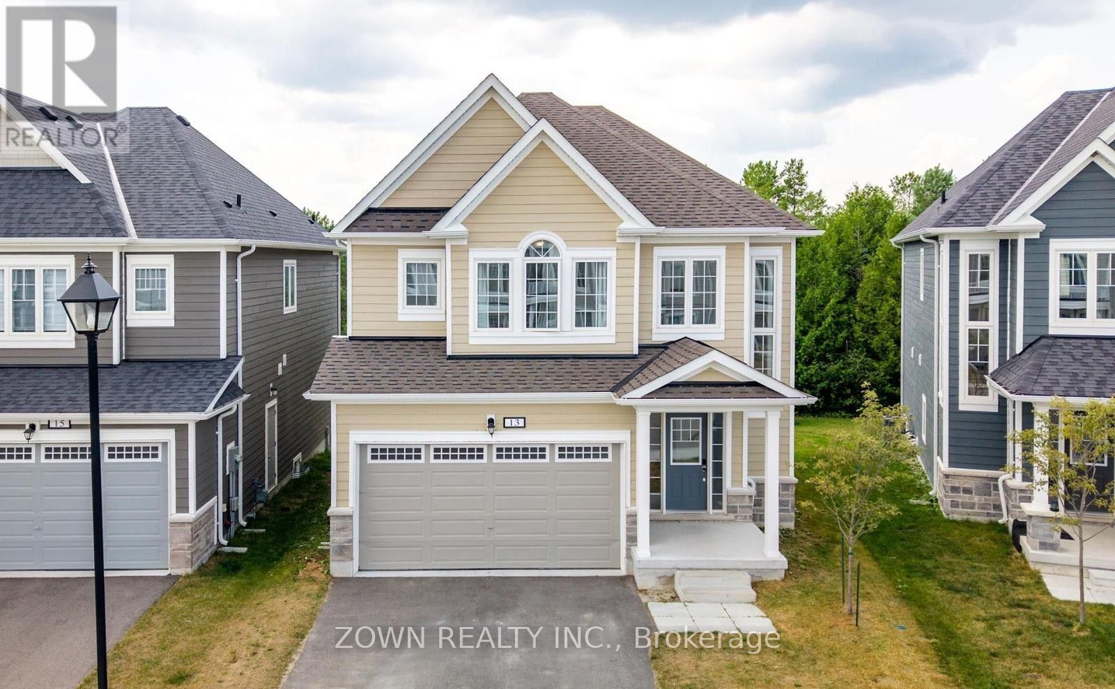 13 Abby Drive, Wasaga Beach, ON, L9Z 0K1