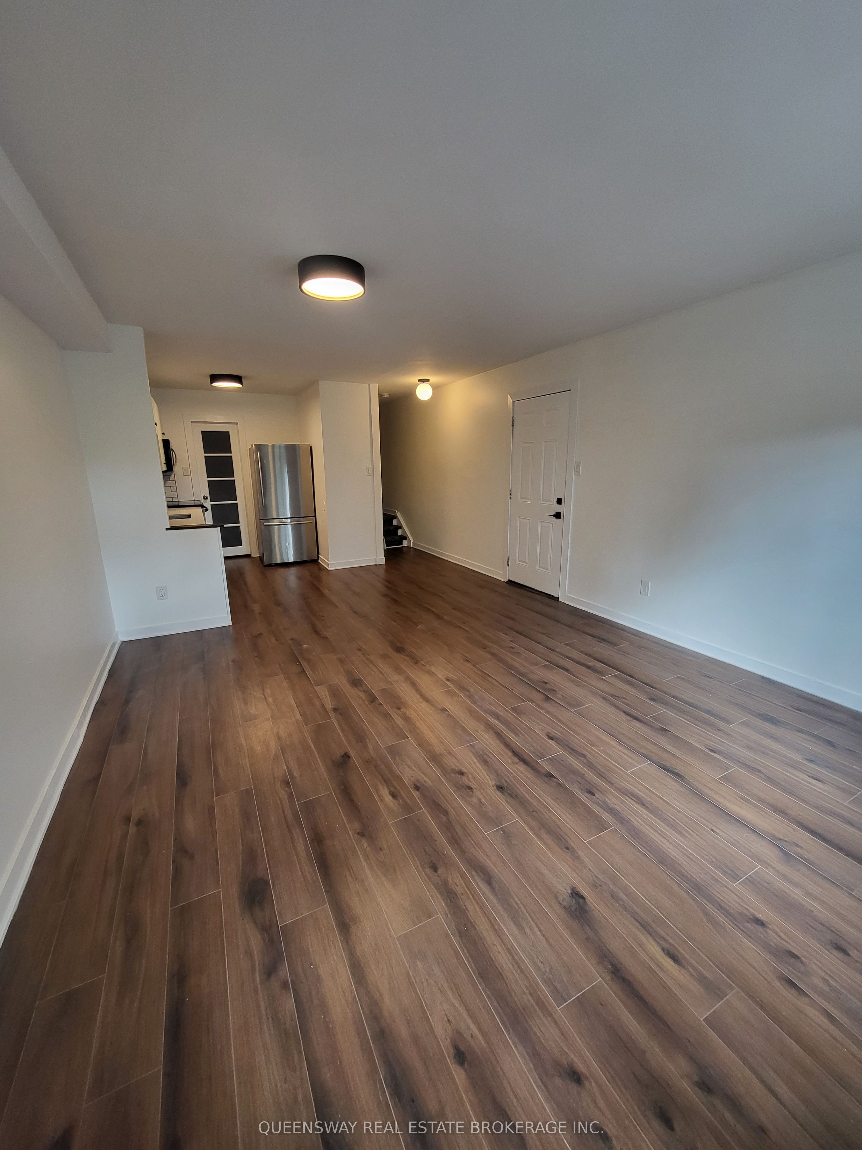 Additional image 2 of 2-965 Eglinton Avenue W, Toronto, ON, M6C 2C4