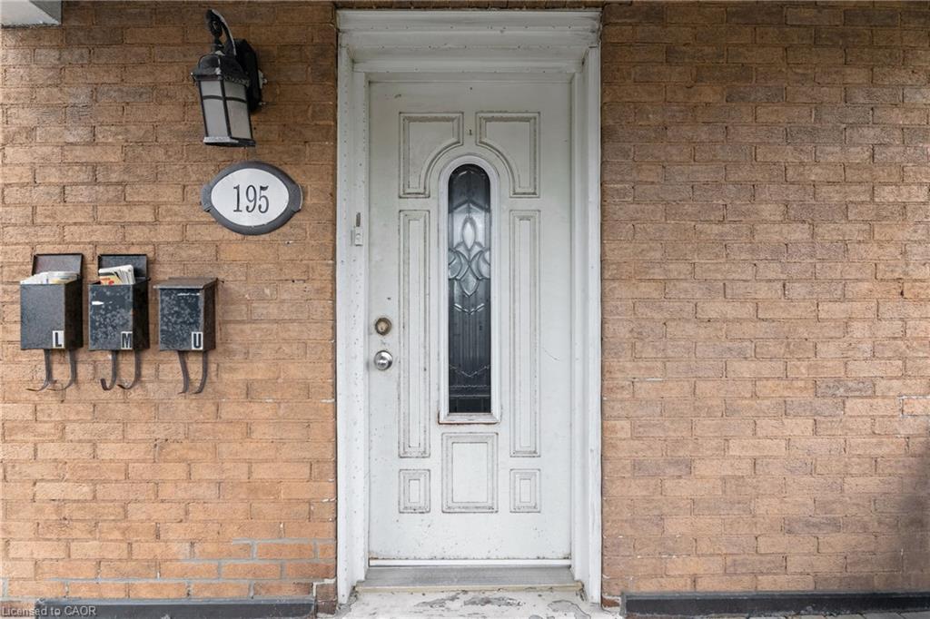 195 Victoria Street N, Kitchener, ON, N2H 5C5