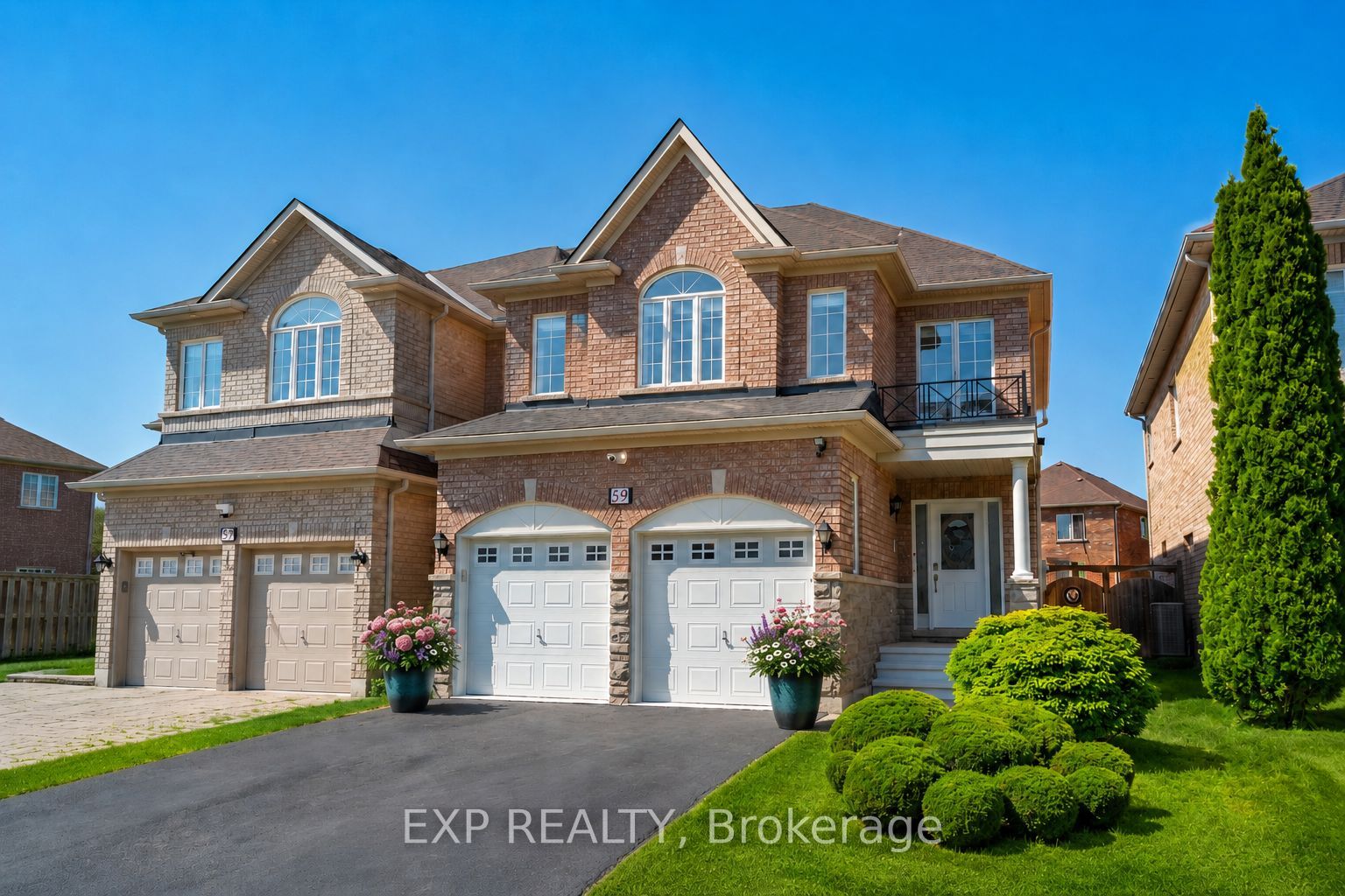 59 Melbourne Drive, Richmond Hill, ON, L4S 2V2 photo 2