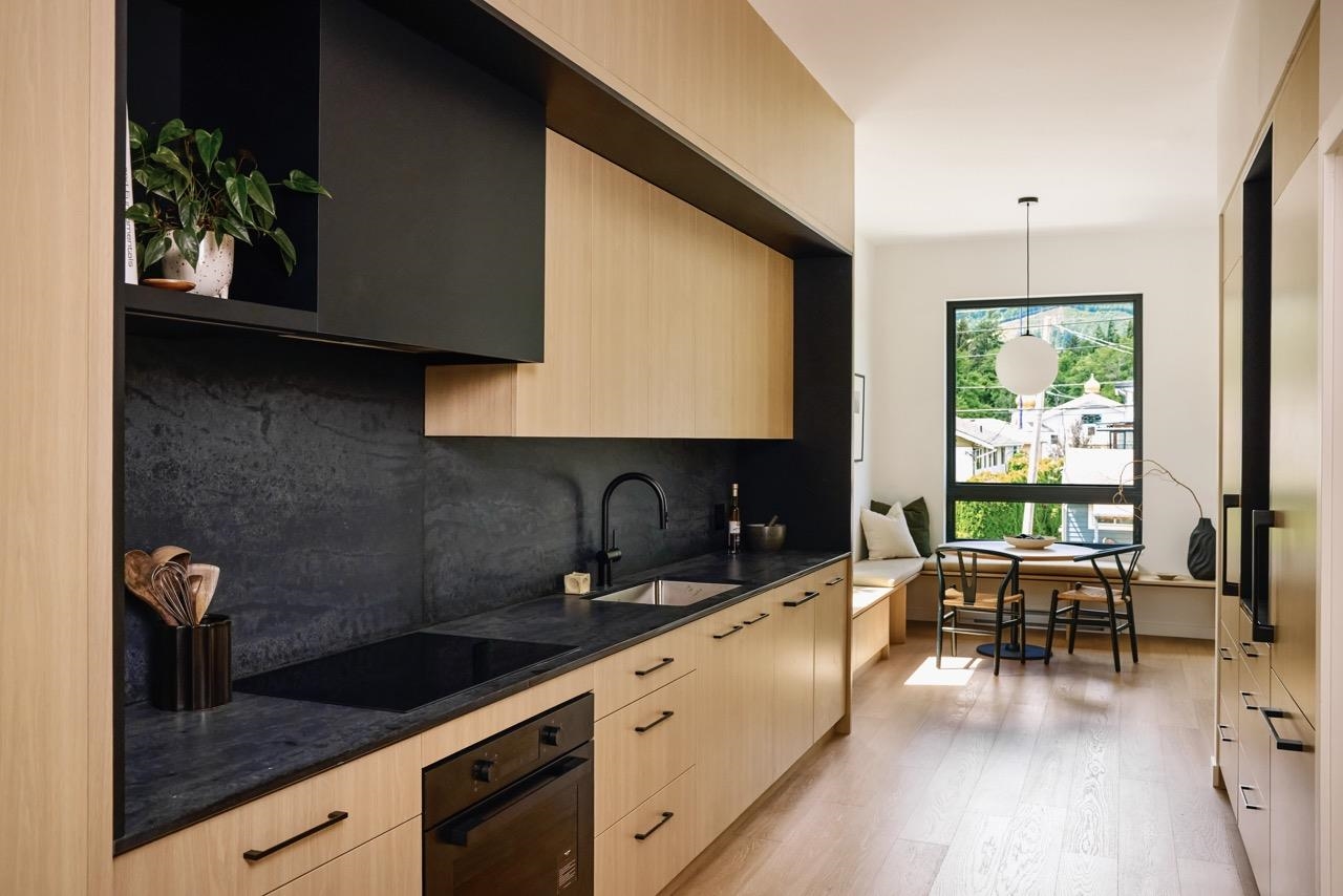 5-37940 Fourth Avenue, Squamish, BC, V8B 0P7 photo 5