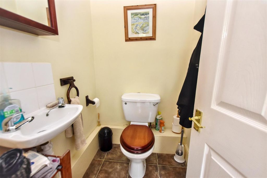 Additional image 10 of 3 bed semi-detached house for saleClinton Road, Redruth TR15